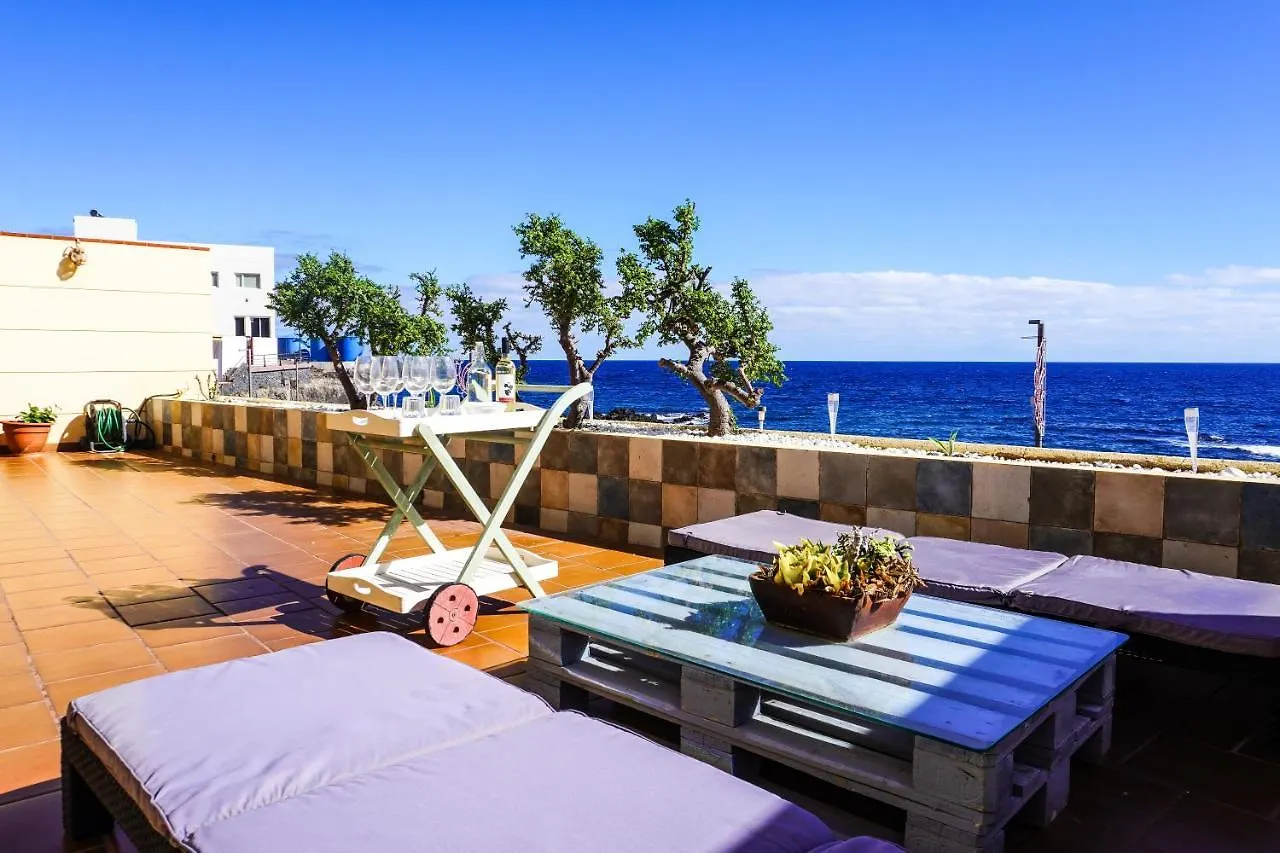 Sky & Sea, The House By The Beach Candelaria