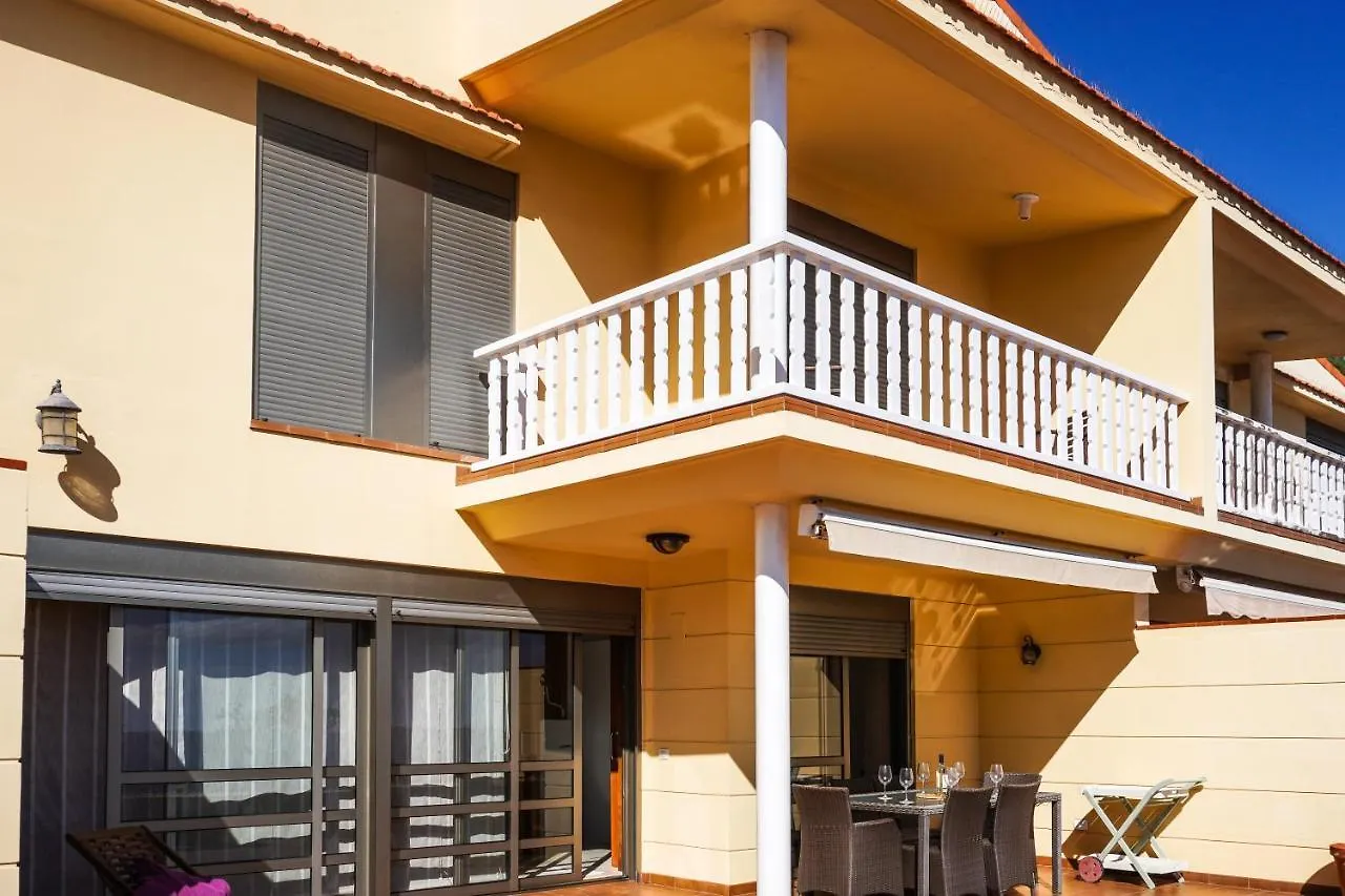 קנדלריה Sky & Sea, The House By The Beach ספרד