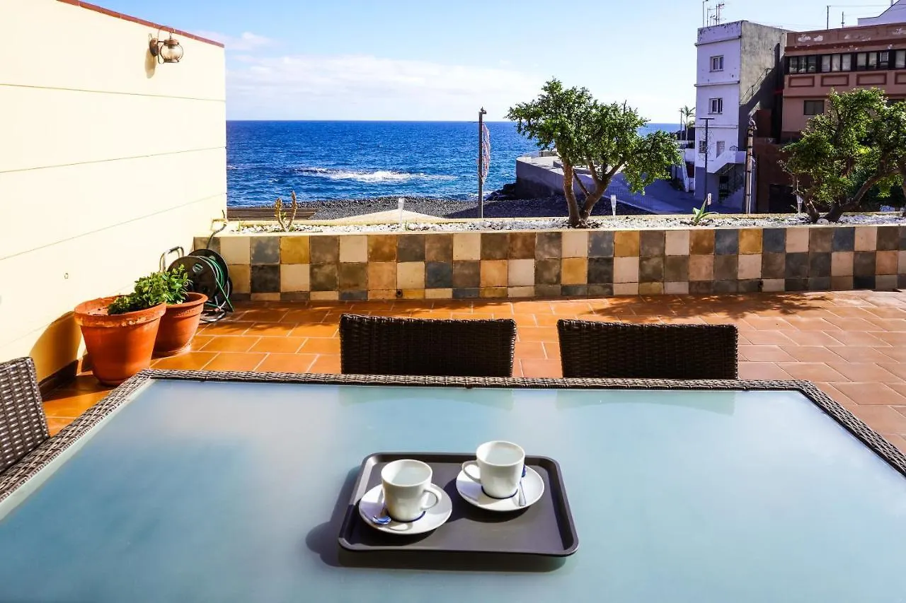 Sky & Sea, The House By The Beach Candelaria Holiday home