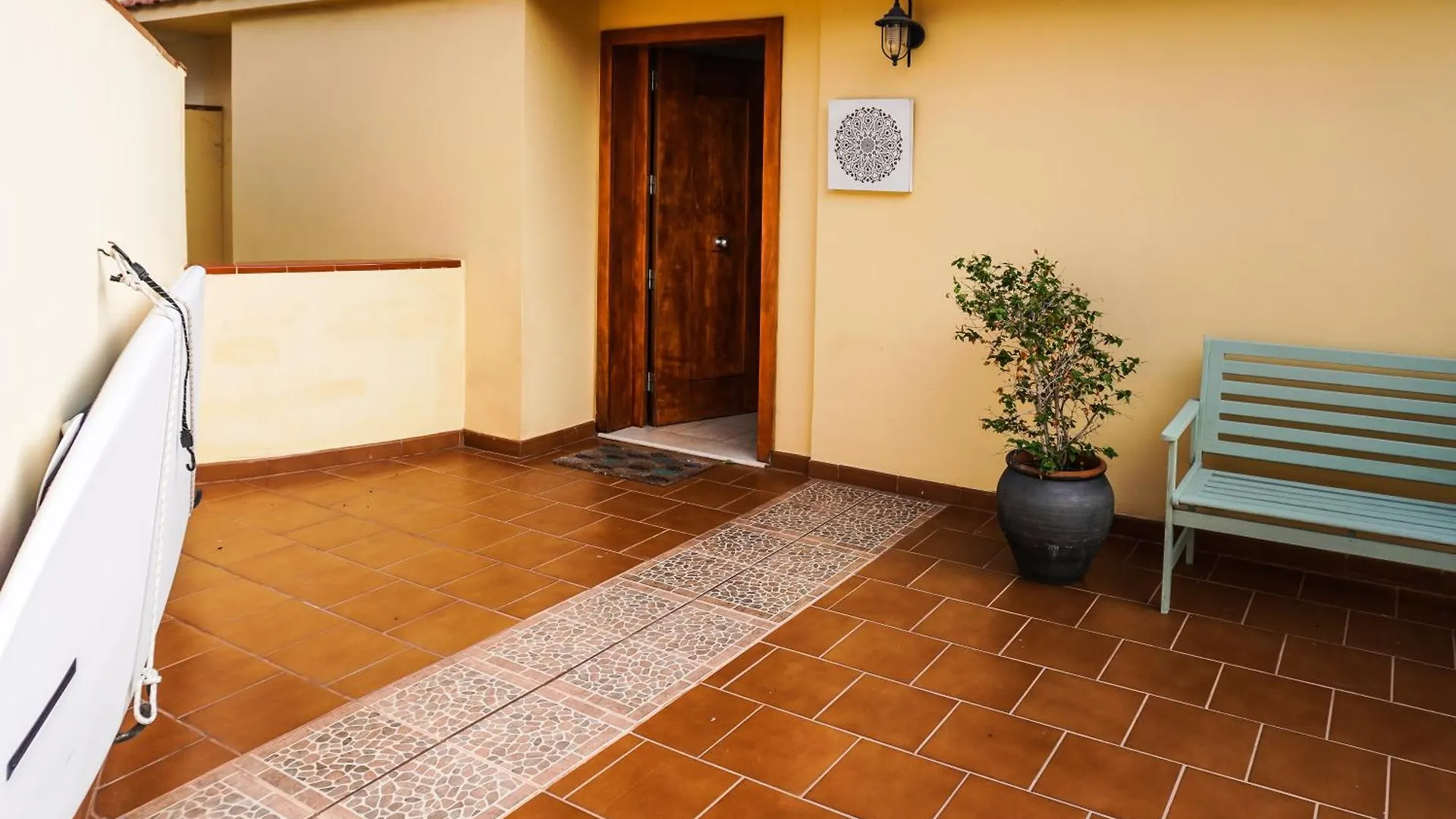 Sky & Sea, The House By The Beach Candelaria